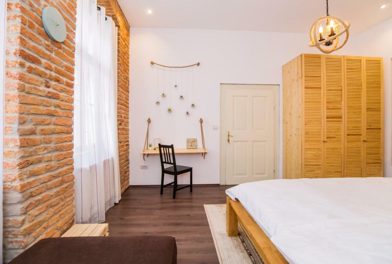 Apartment Deer Brasov