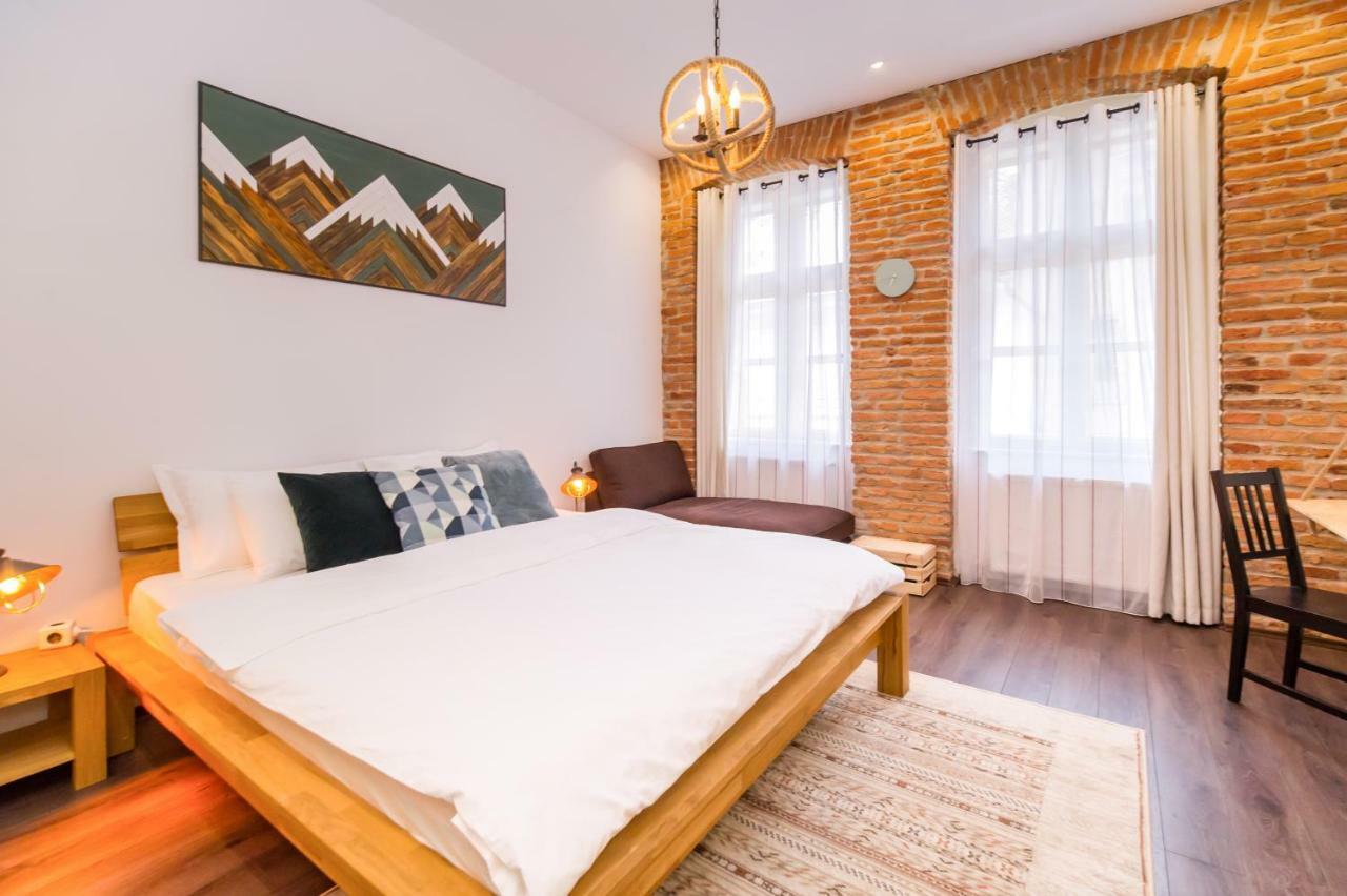 Apartment Deer Brasov